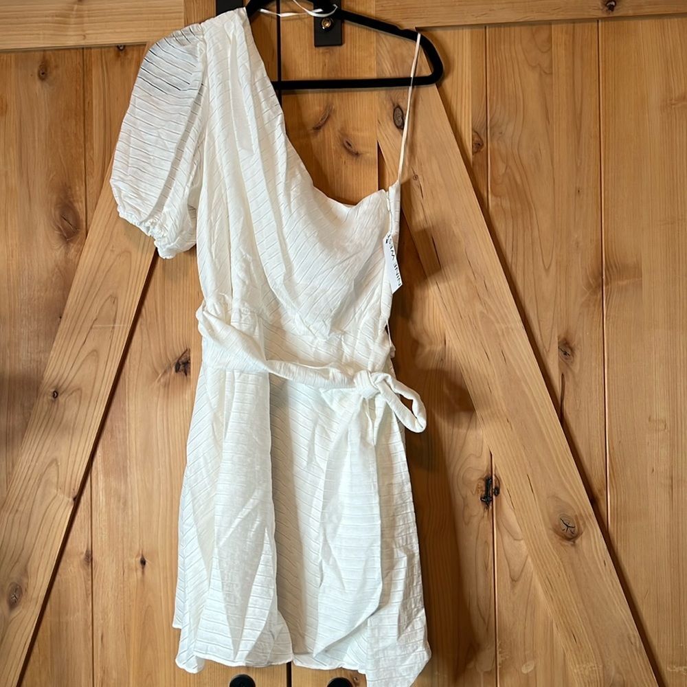 Nine West off the shoulder dress